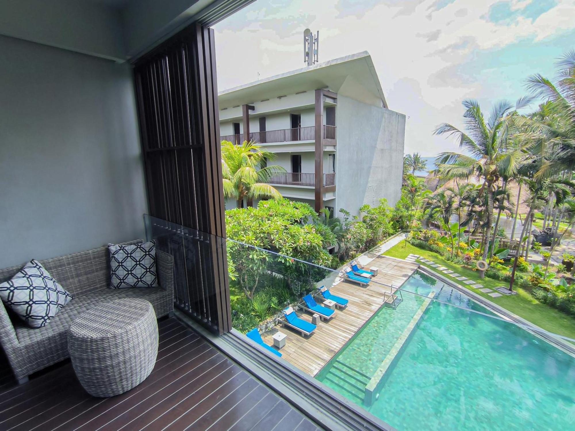 Wyndham Tamansari Jivva Resort Bali Siyut Esterno foto View from a room at the hotel